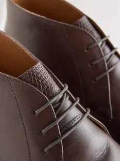 Brown Contrast Sole Leather Chukka Boots