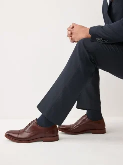 Brown Contrast Sole Leather Oxford Toecap Shoes