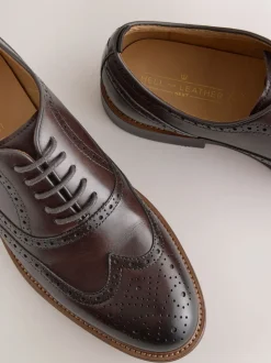 Brown Oxford Wingcap Leather Shoes