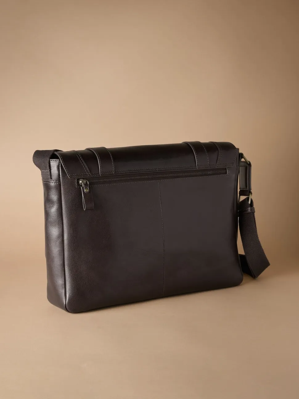 Brown Signature Messenger