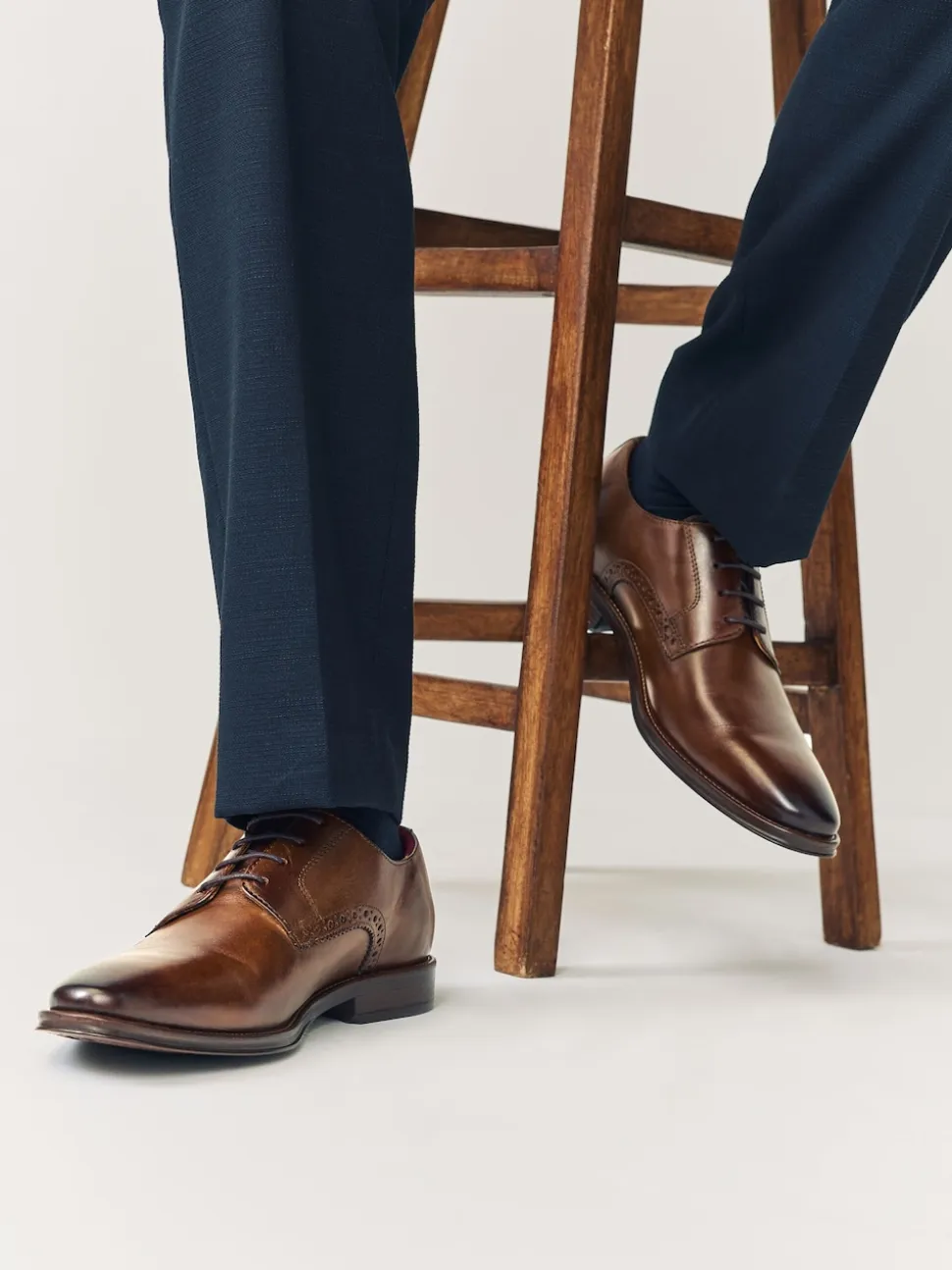Brown Standard Fit Leather Contrast Sole Derby Shoes