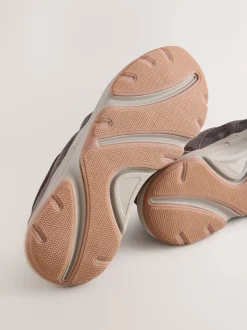 Brown Suede Trim Runners