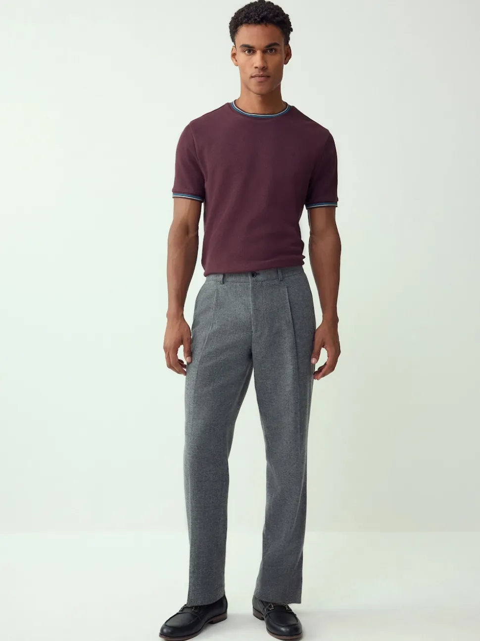 Burgundy Red Regular Fit & 100% Cotton Textured Tipped T-Shirt