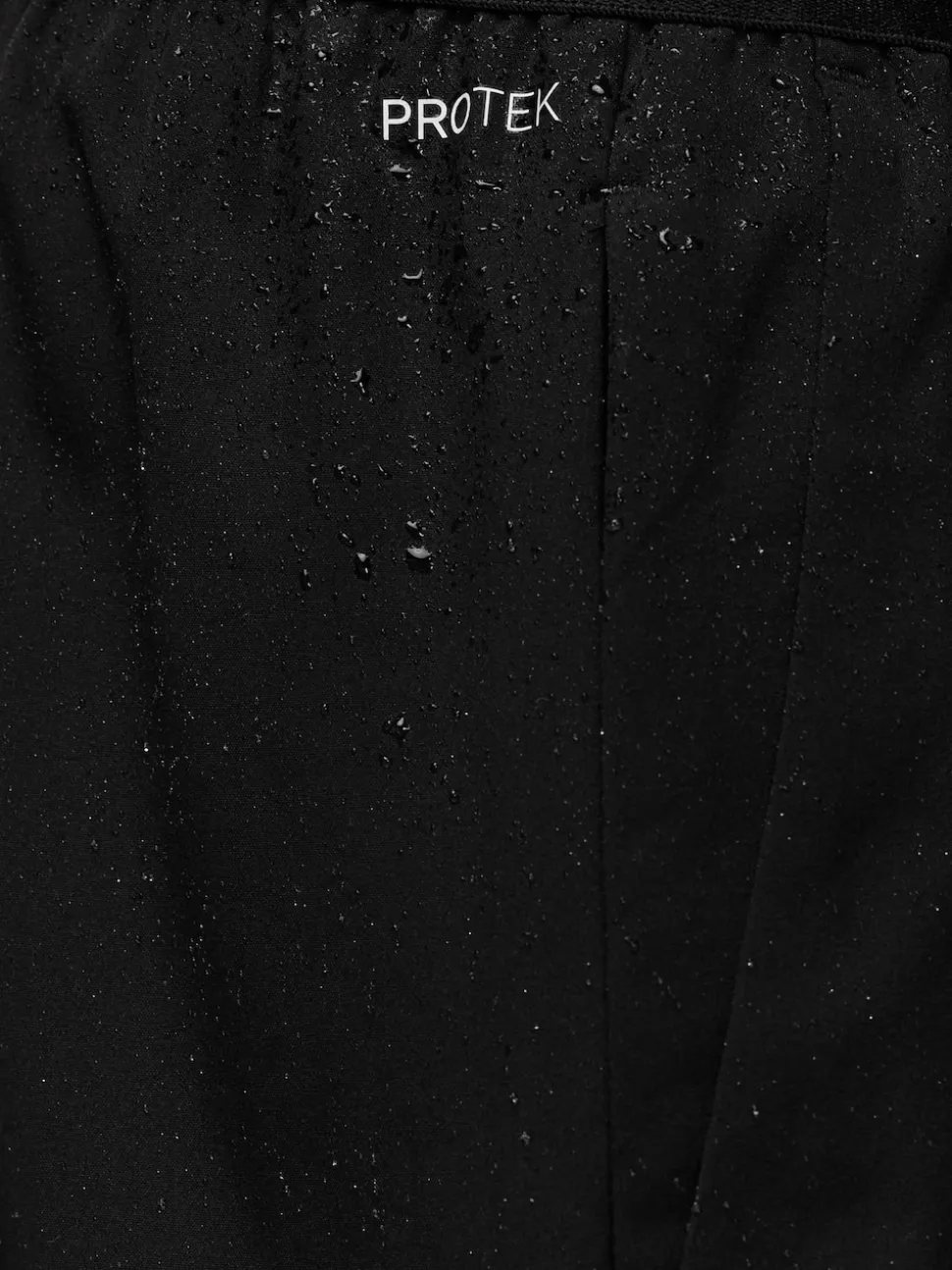 Castore Black Adapt 7inch Shorts
