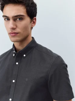 Charcoal Grey Stretch Oxford Short Sleeve Shirt