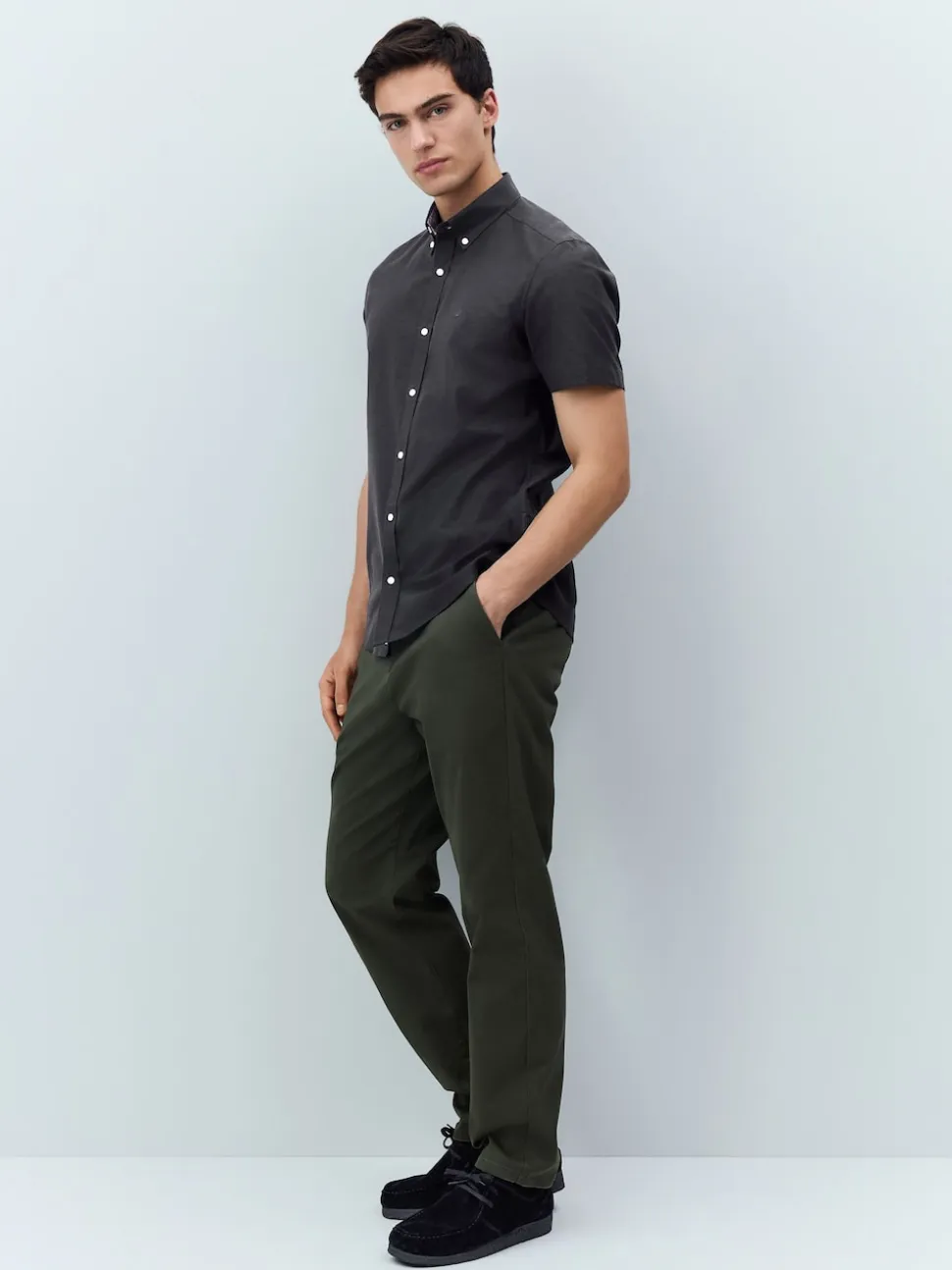 Charcoal Grey Stretch Oxford Short Sleeve Shirt