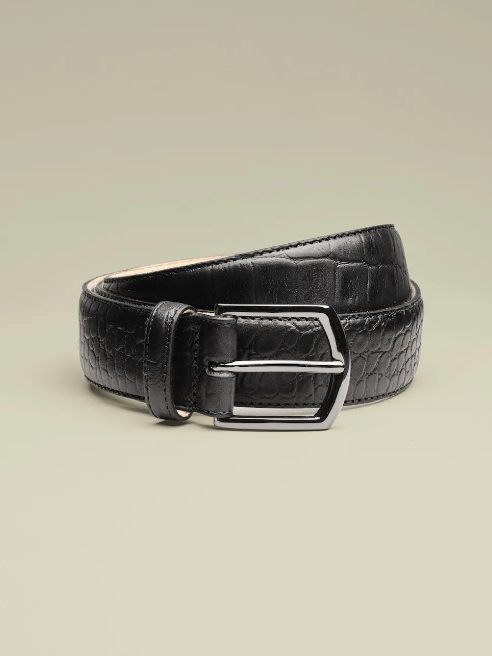 Charles Tyrwhitt Black Made in England Embossed Leather Belt
