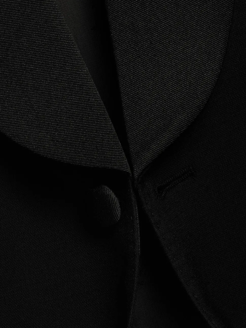 Charles Tyrwhitt Black Slim Fit Shawl Lapel Dinner Suit: Jacket