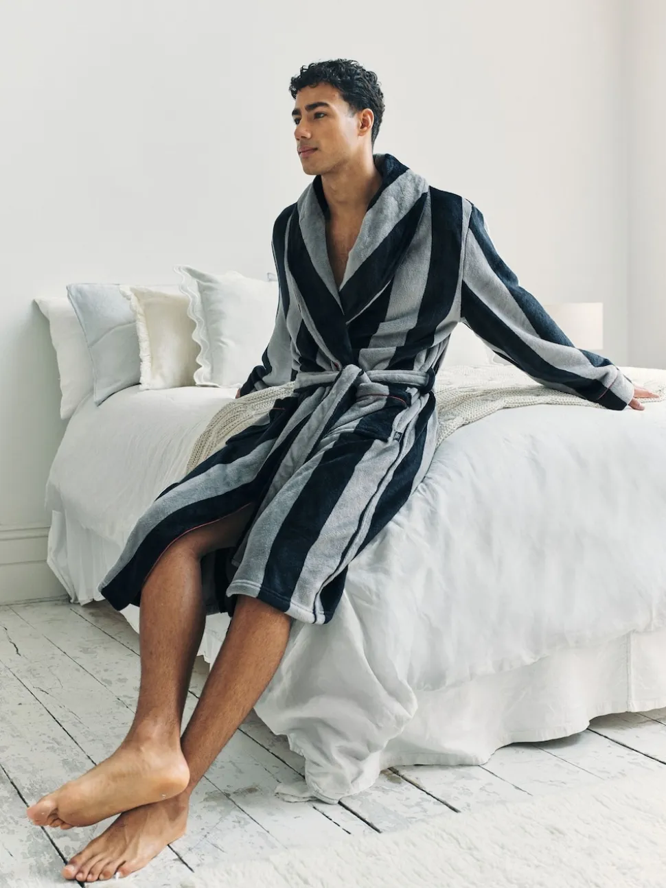 Chelsea Peers Blue Fleece Stripe Dressing Gown