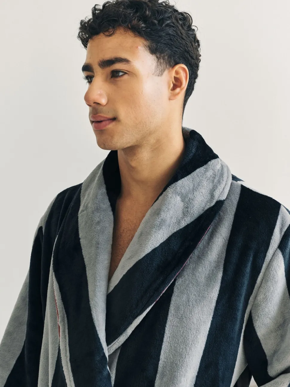 Chelsea Peers Blue Fleece Stripe Dressing Gown