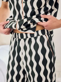 Chelsea Peers Green Cotton Poplin Wavy Stripe Long Pyjamas Set
