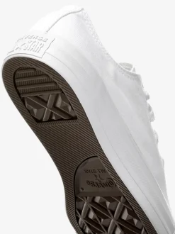 Converse White Standard Fit Chuck Taylor All Star Ox Trainers