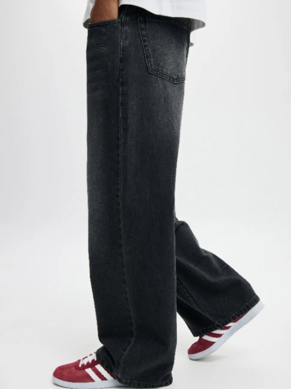 Cotton On Black Super Baggy Jeans