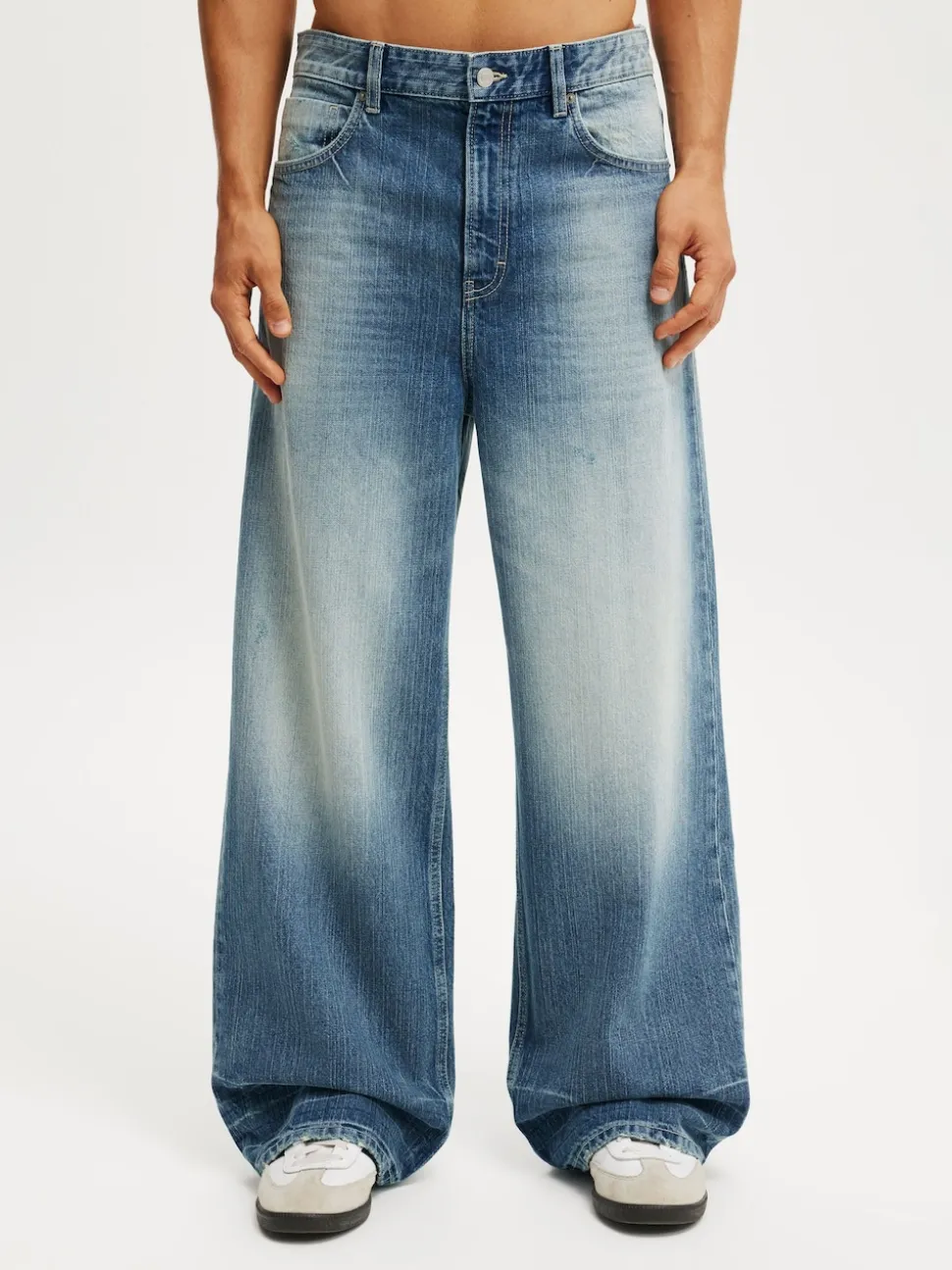 Cotton On Blue/White Super Baggy Jeans