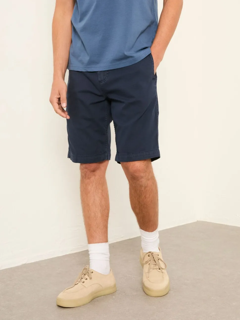 FatFace Navy Stow Garment Dye Chino Shorts