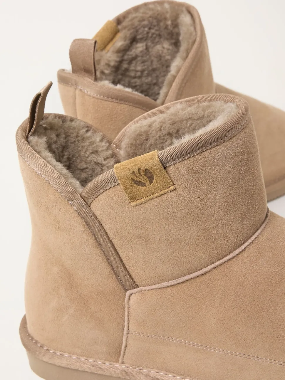 FatFace Rafe Natural Suede Boot Slipper