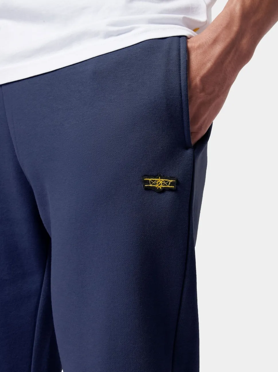 Flyers Mens Classic Fit Joggers