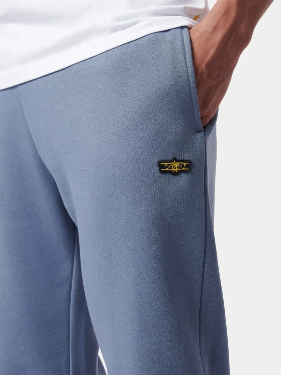 Flyers Mens Classic Fit Joggers