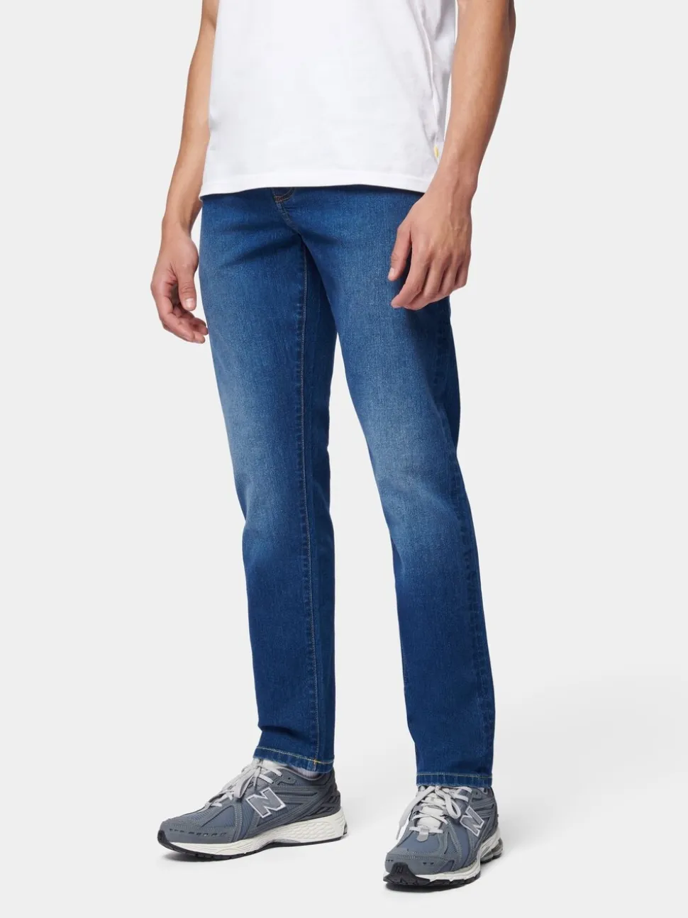 Flyers Mens Straight Fit Jeans