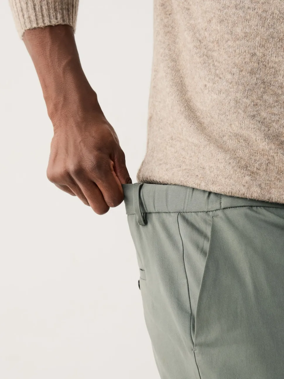 Green Muscle Fit N.Premium Smart Cotton TENCEL™ Lyocell Blend Chinos With Comfort Waistband