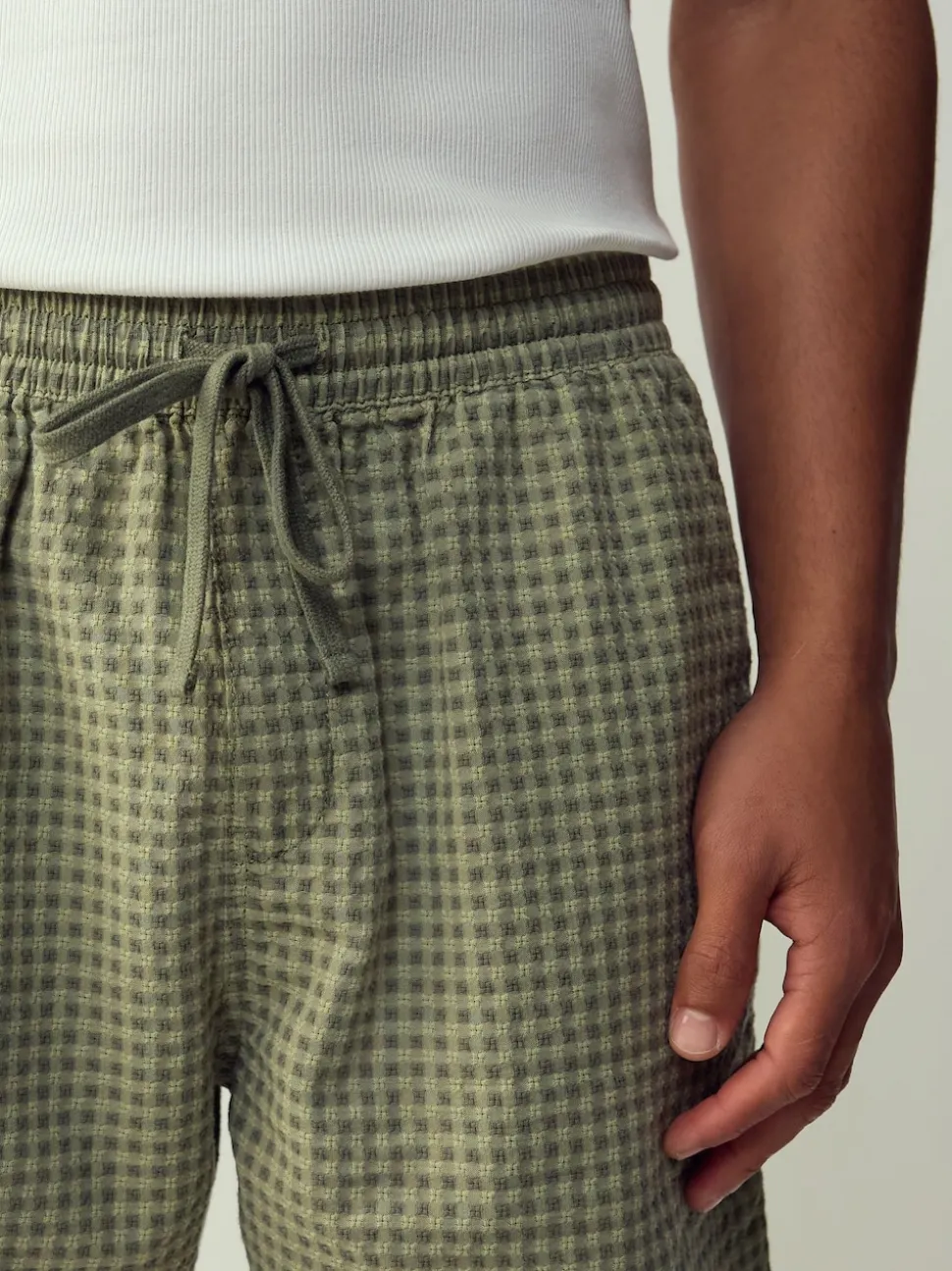 Green Seersucker Gingham Lightweight Drawstring Shorts