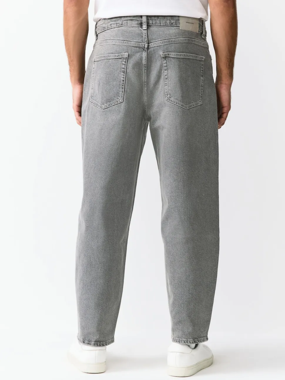 Grey Barrel Fit Vintage Wash Denim Jeans