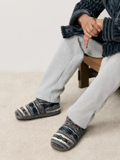Grey Pattern Fleece Boot Slippers