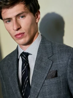 Grey Regular Fit Signature Reda Italian Wool Fabric Check Suit Jacket