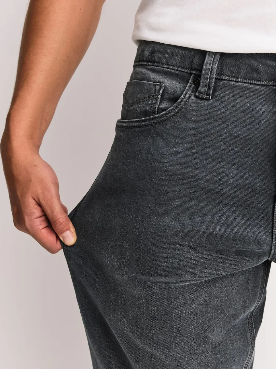 Grey Slim Fit Motionflex Jeans