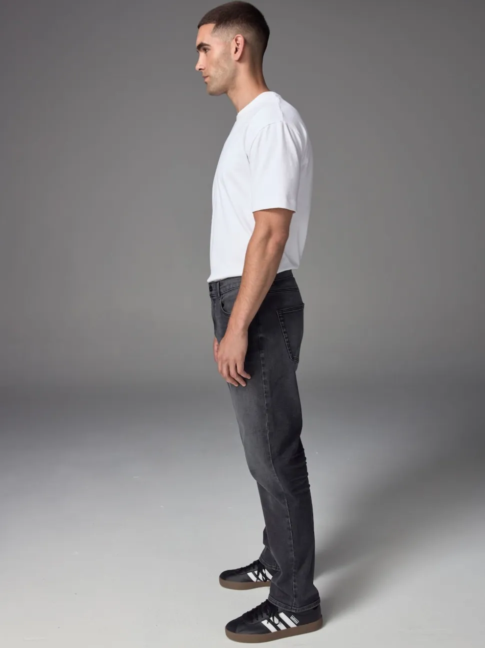 Grey Washed Straight Fit Straight Fit Essential Stretch Jeans