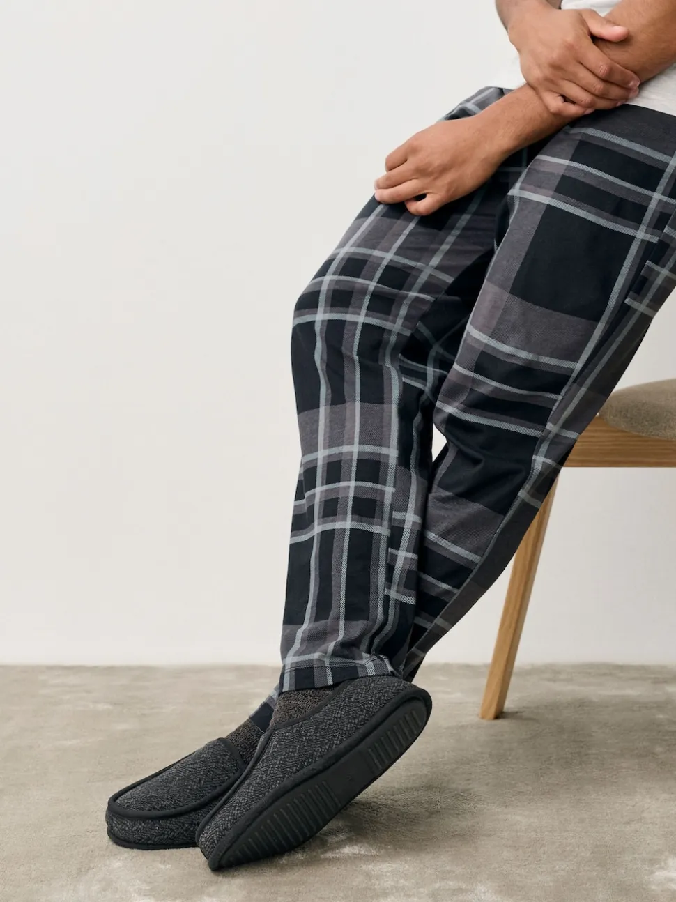 Grey Wide Fit Closed Back Slippers
