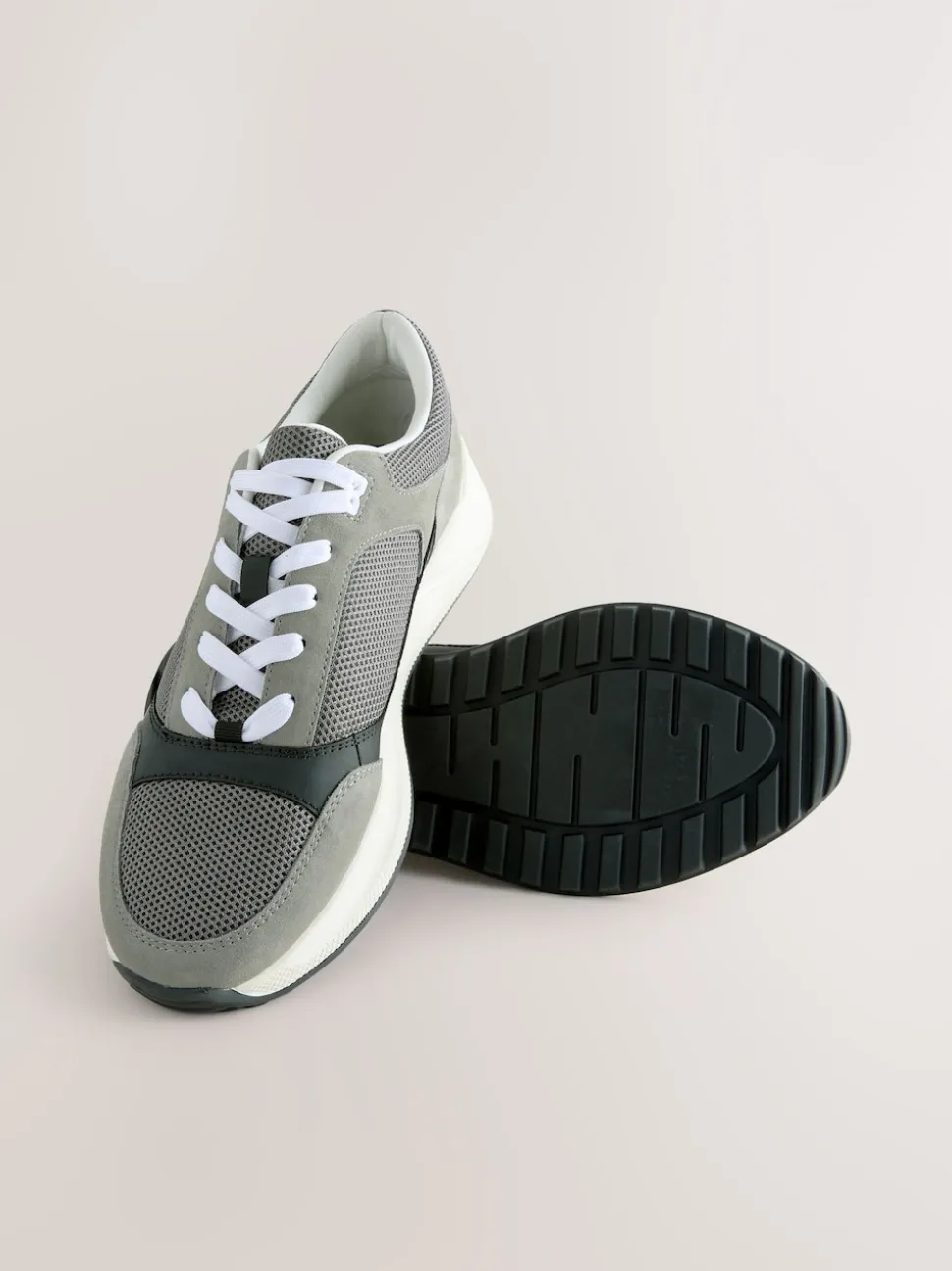 Grey/Black Smart Casual Lace Up Trainers