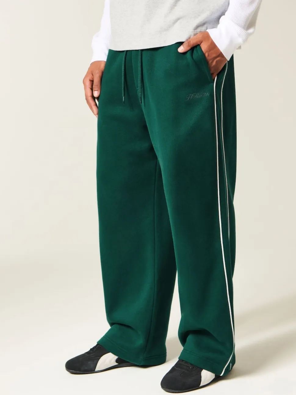 Hollister Green Super Baggy Joggers