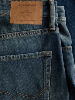 JACK & JONES Blue Relaxed Fit Chris Jeans