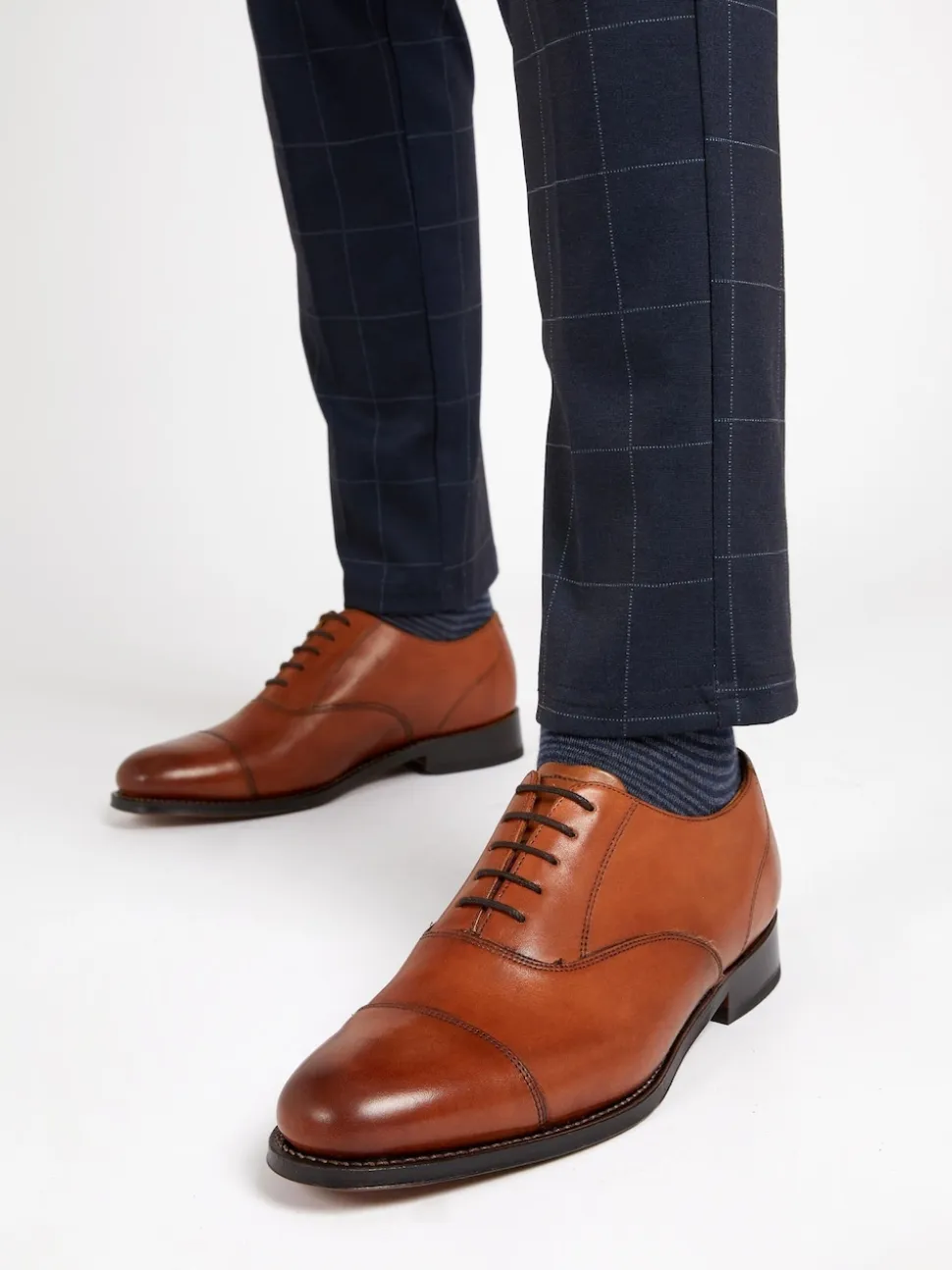 Jones Bootmaker Brown Men’s Leather Wide-Fit Lace Smart Shoes