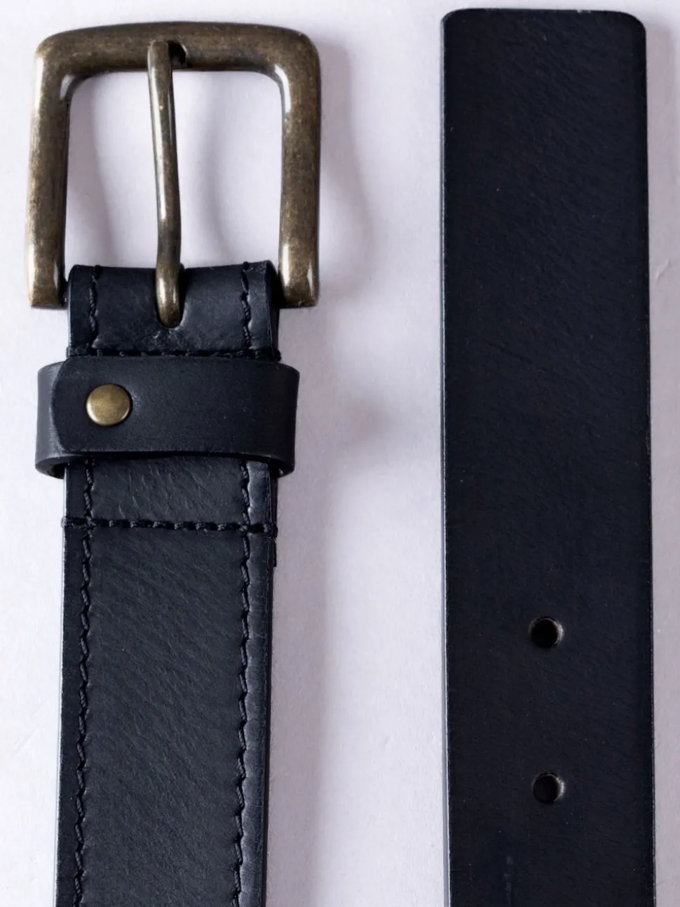 Lakeland Leather Black Eskin Belt