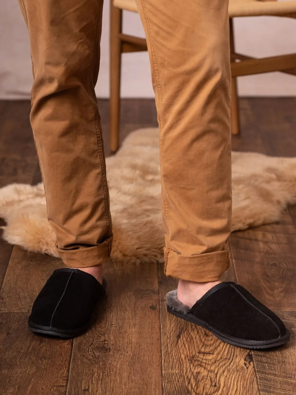 Lakeland Leather Black Mens Sheepskin Slider Slippers