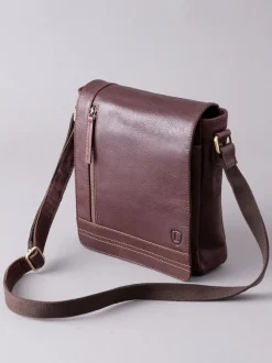 Lakeland Leather Brown Medium Keswick Messenger Bag