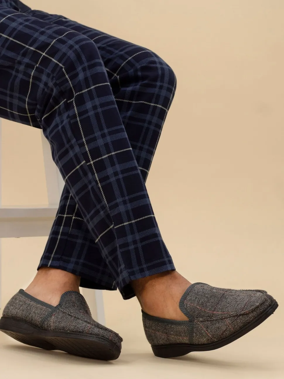 Lazy Dogz Blue Eisenhower II Full Slippers