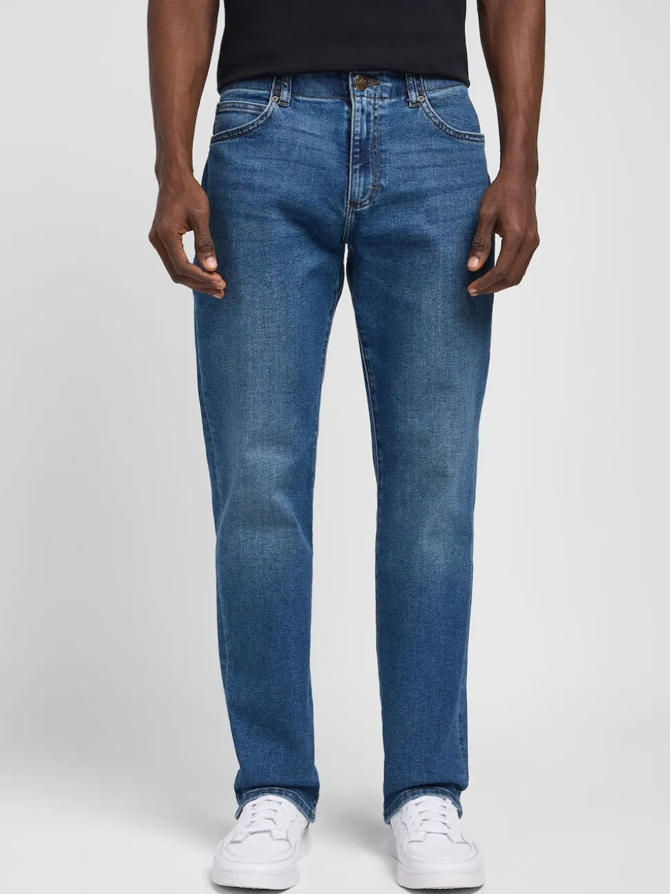 Lee Mid Blue Denim Straight Fit Extreme Motion Jeans