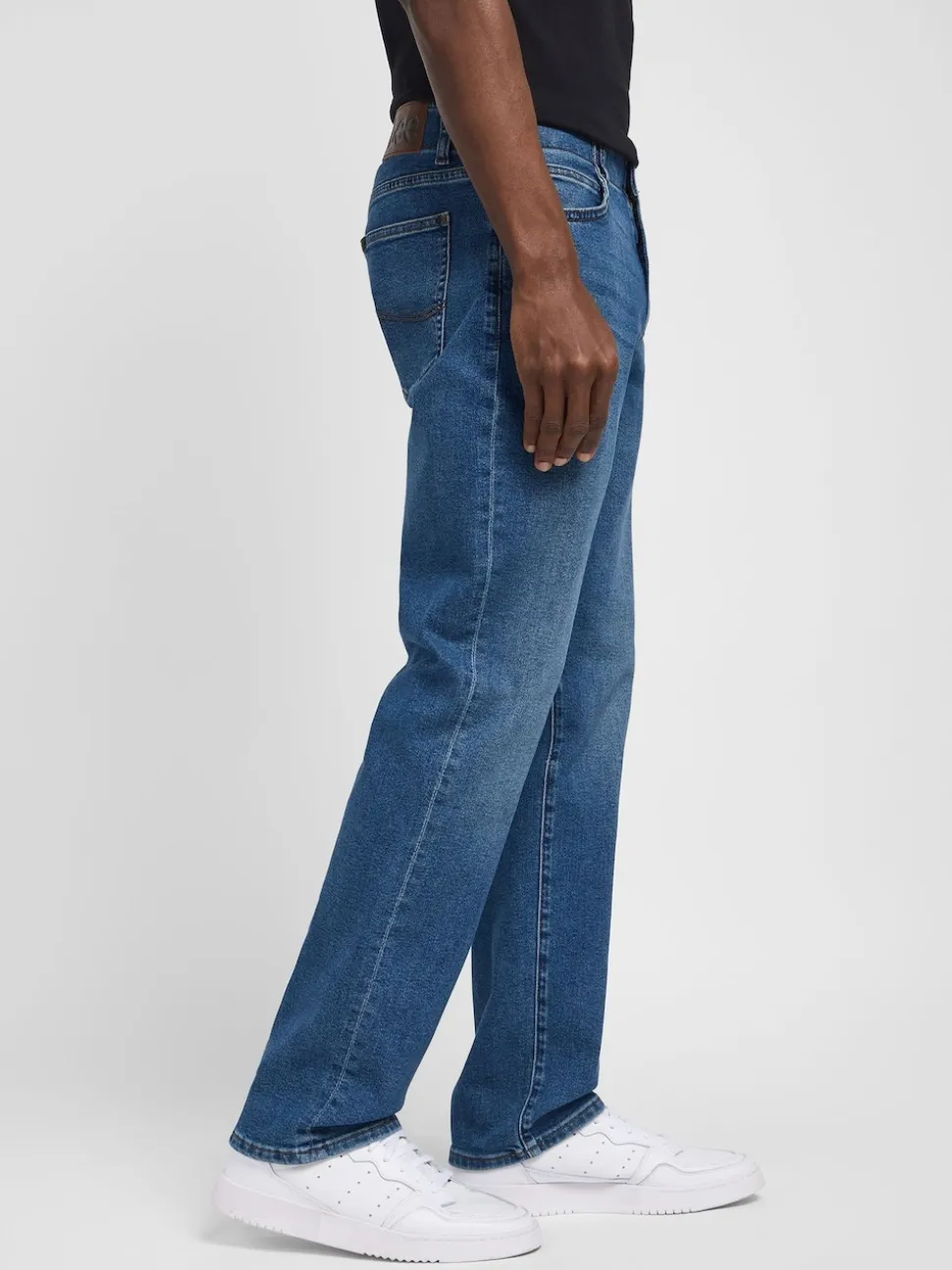 Lee Mid Blue Denim Straight Fit Extreme Motion Jeans