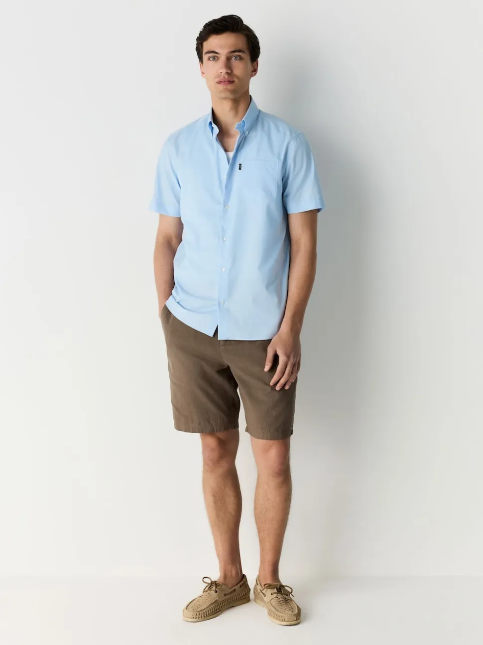 Light Blue Regular Fit Short Sleeve Easy Iron Button Down Oxford Shirt