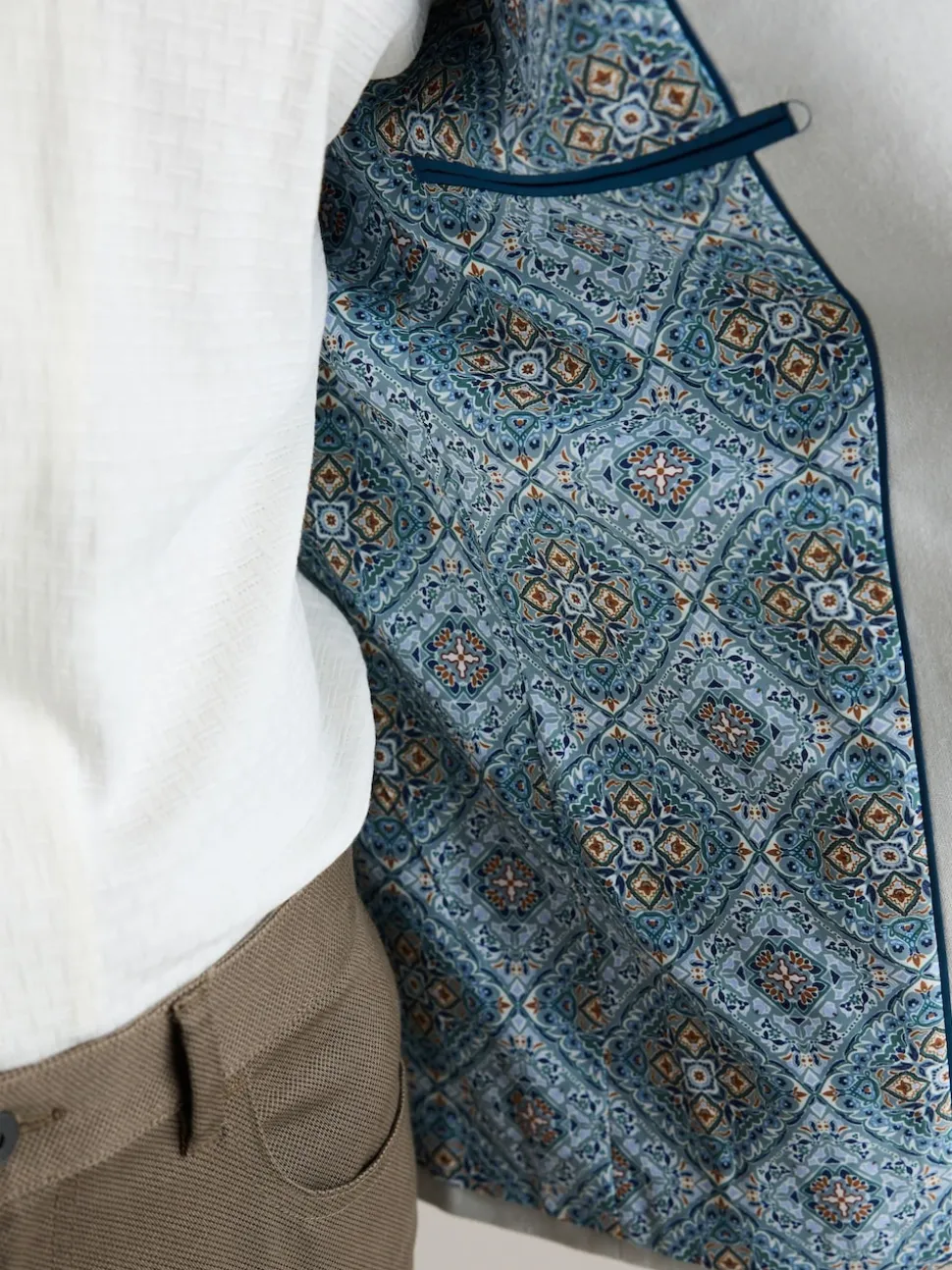 Light Grey Regular Fit Linen Blend Blazer