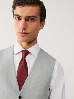 Light Grey Regular Fit Motionflex Stretch Waistcoat
