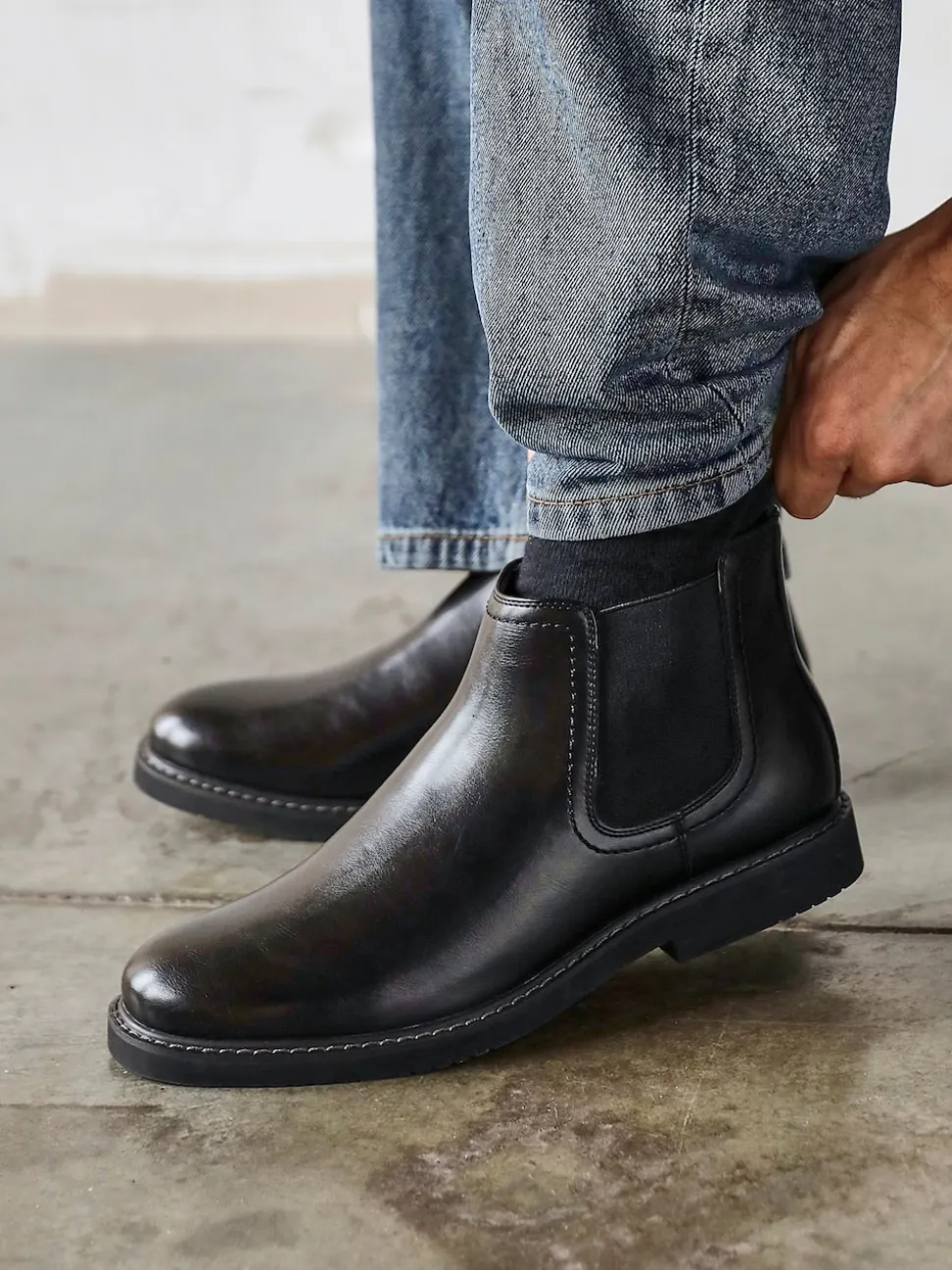 Linzi Black Alessandro Chelsea Boots