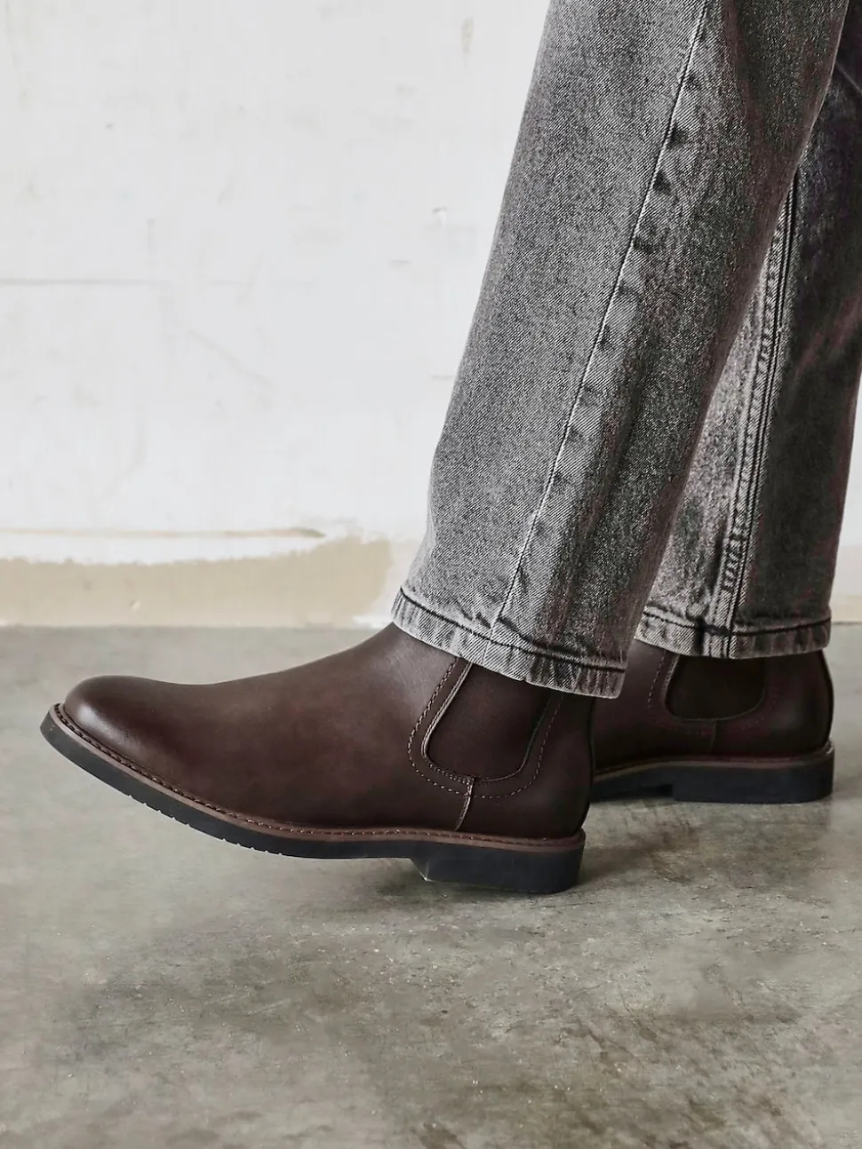 Linzi Brown Alessandro Chelsea Boots