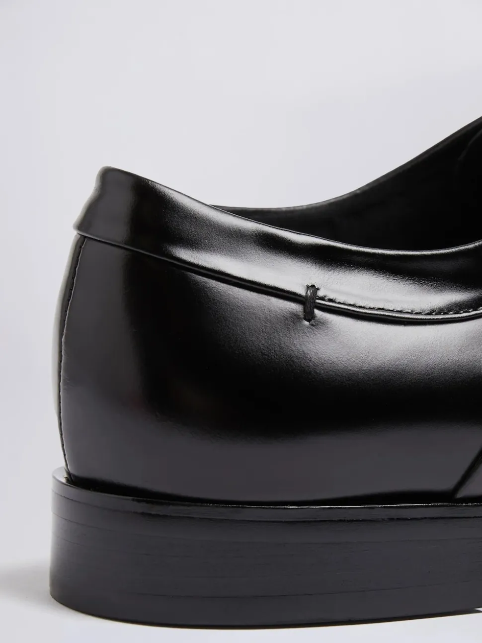 MOSS Black John White Guildhall Oxford Shoes