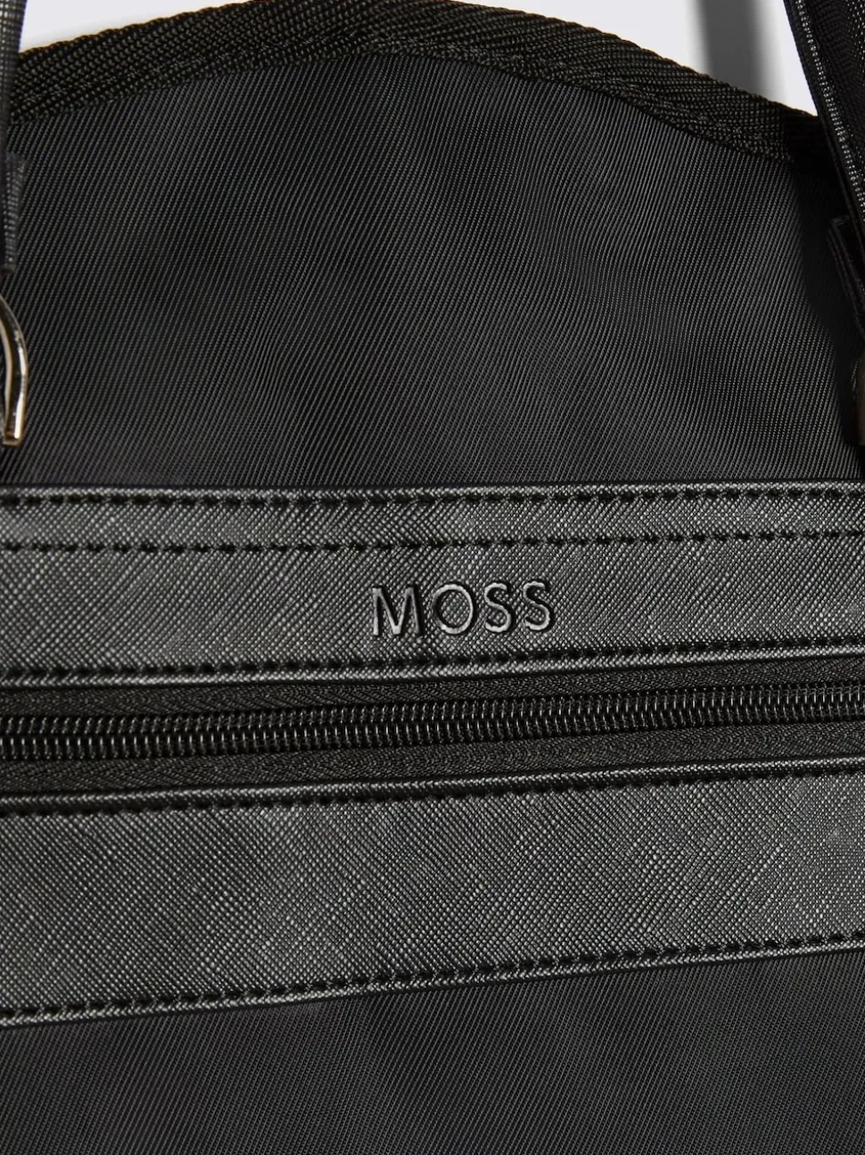 MOSS Black Saffiano Premium Suit Carrier