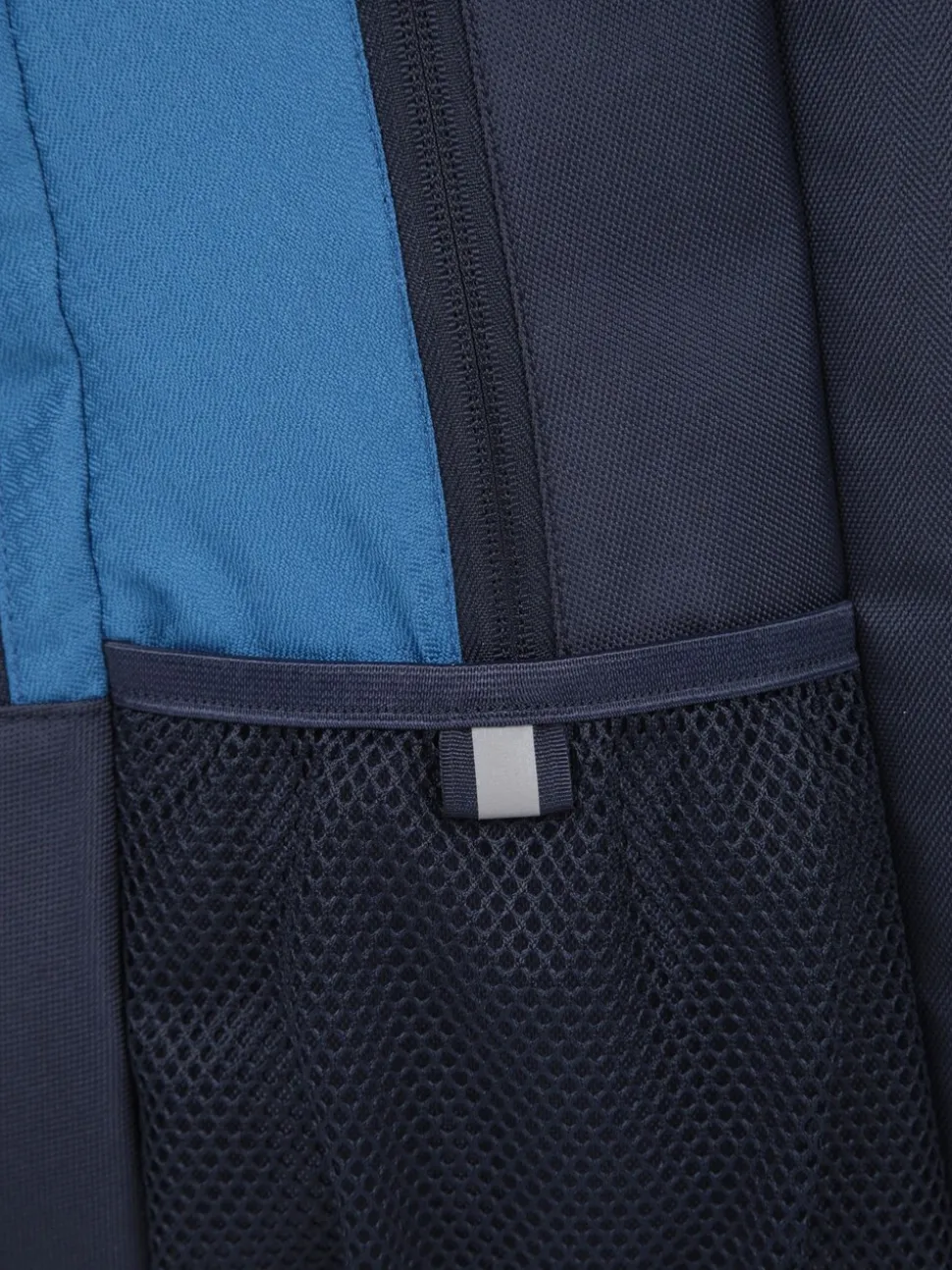Mountain Warehouse Blue Quest 30L Laptop Bag