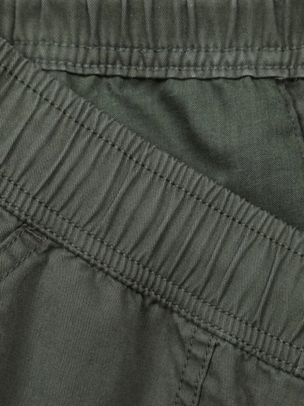 Mountain Warehouse Green Mens Dale UV Max Shorts